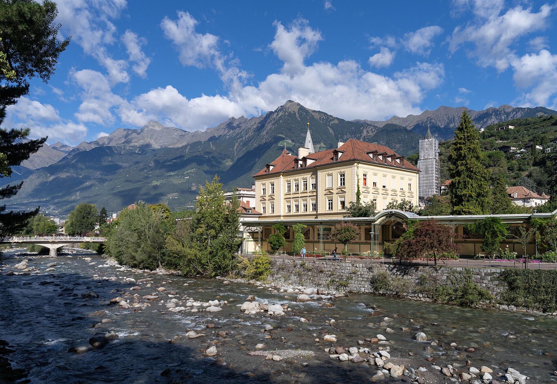Meran mit Kindern: Palmen, Lauben, sportliche Aktivitäten und ganz viel Südtiroler Sonne