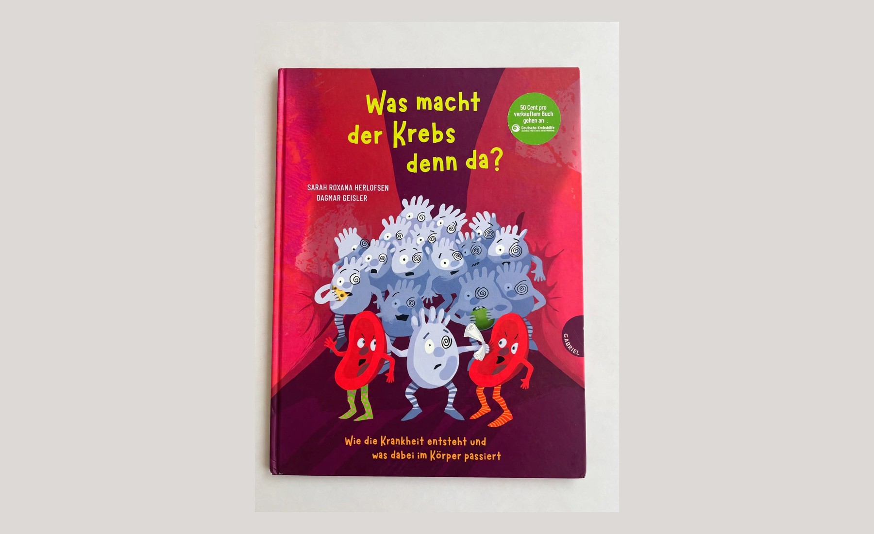 Ehrlich über Krebs sprechen – mit dem Buch «Was macht der Krebs denn da?»